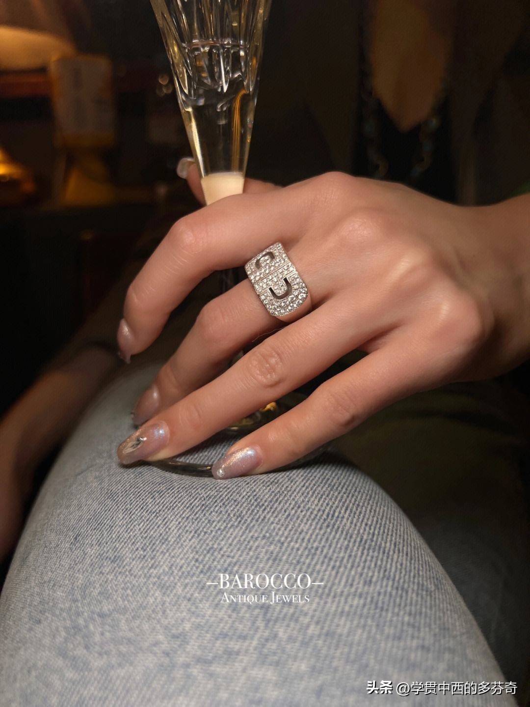 结婚戒指什么时候传入中国,哪个年代的戒指都是祖传的