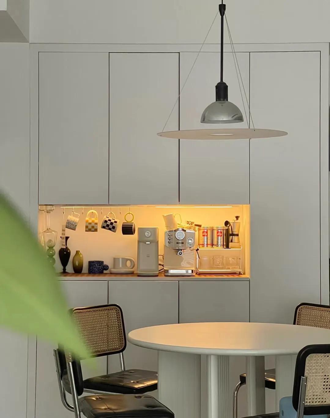 安徽美女晒出自家89平米的房子，全屋看不到俗气，堪称装修教科书