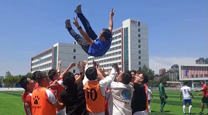 教练专访|西安建筑科技大学王群龙：追求卓越，永不言败