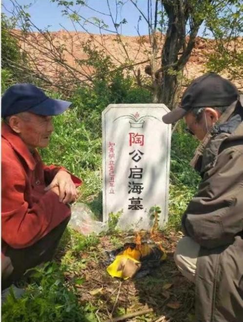 梅花香自苦寒来的上一句是什么,梅花香自苦寒来视频