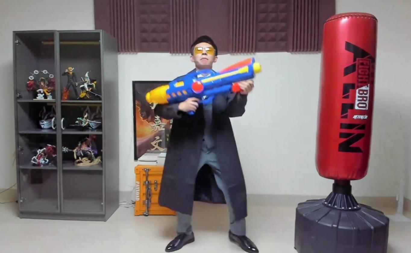 豚豚张嘉文户外,张嘉文与豚豚