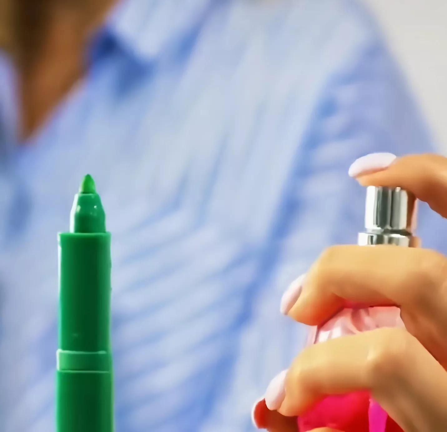 有芯卷纸挂墙上小妙招,无芯卷纸怎么抽芯出来小妙招