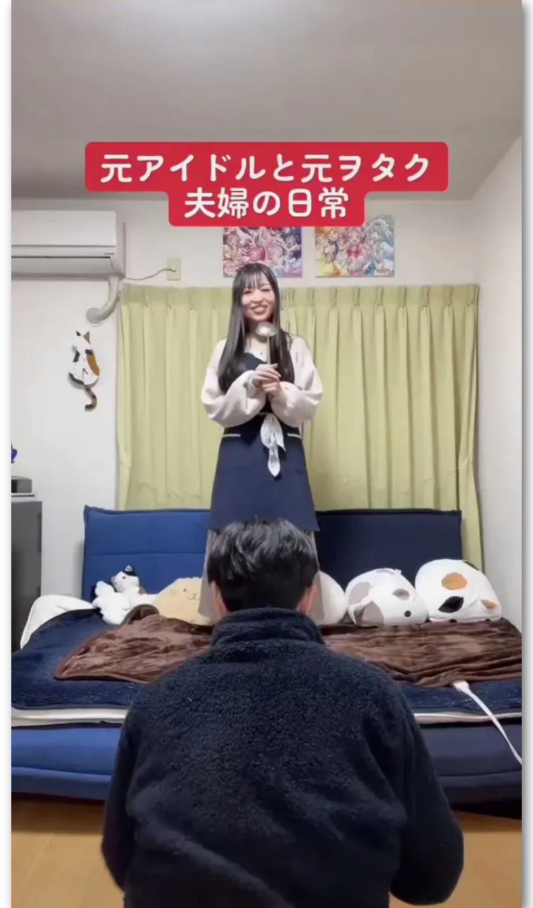 日本47岁宅男娶偶像 (日本22岁当红少女偶像被曝)