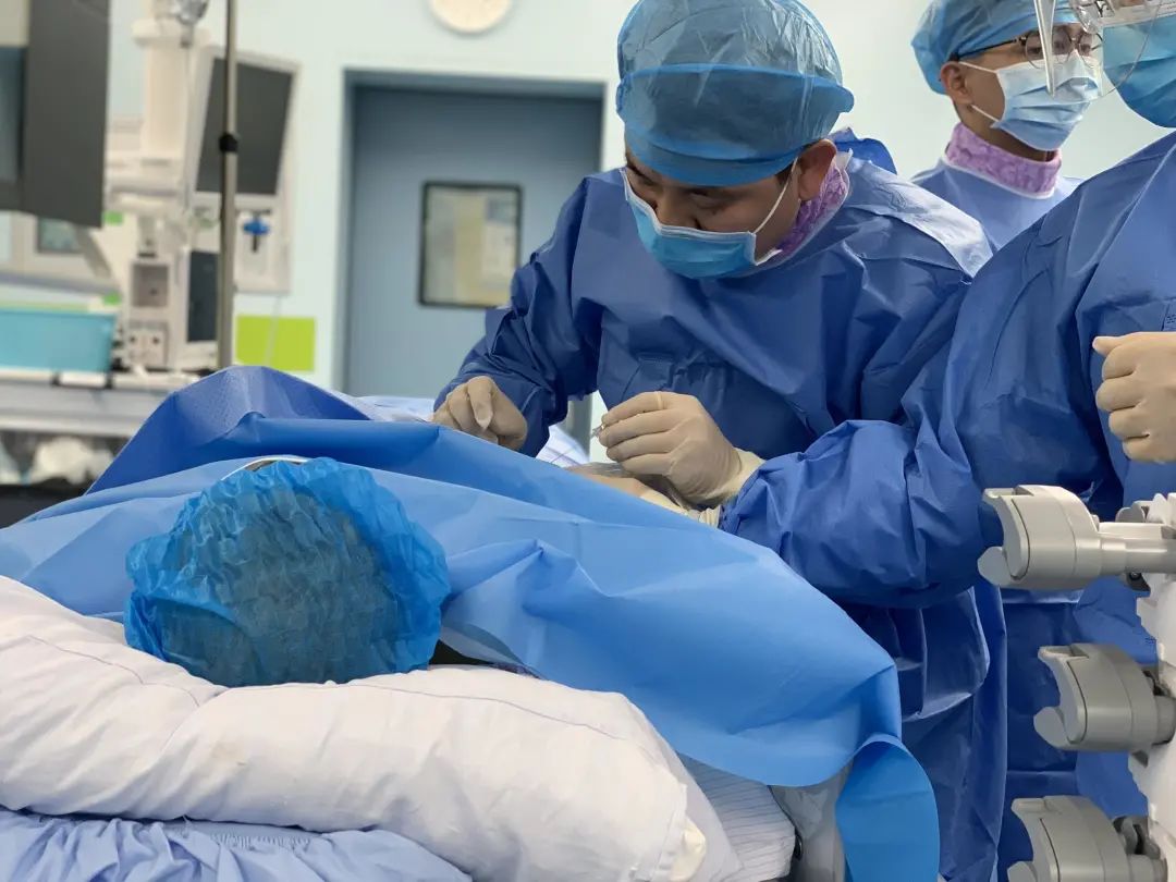 唐俊医生,介入治疗肿瘤唐医生