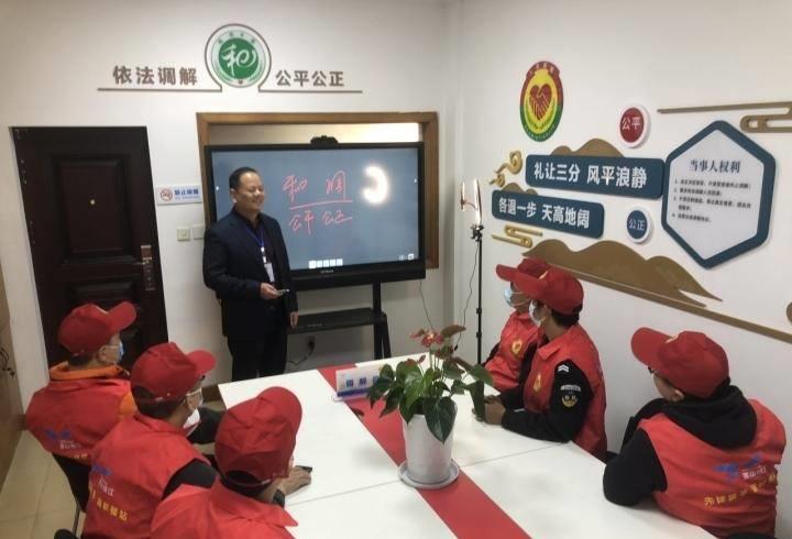 迷人如画，靖江的枫叶盛宴