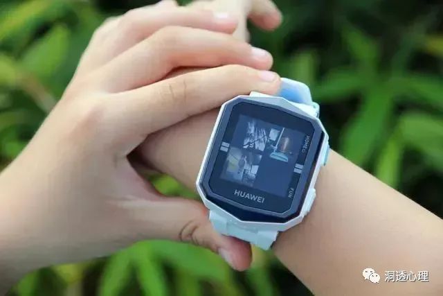 青少年网络成瘾的心理干预,青少年药物成瘾如何解决