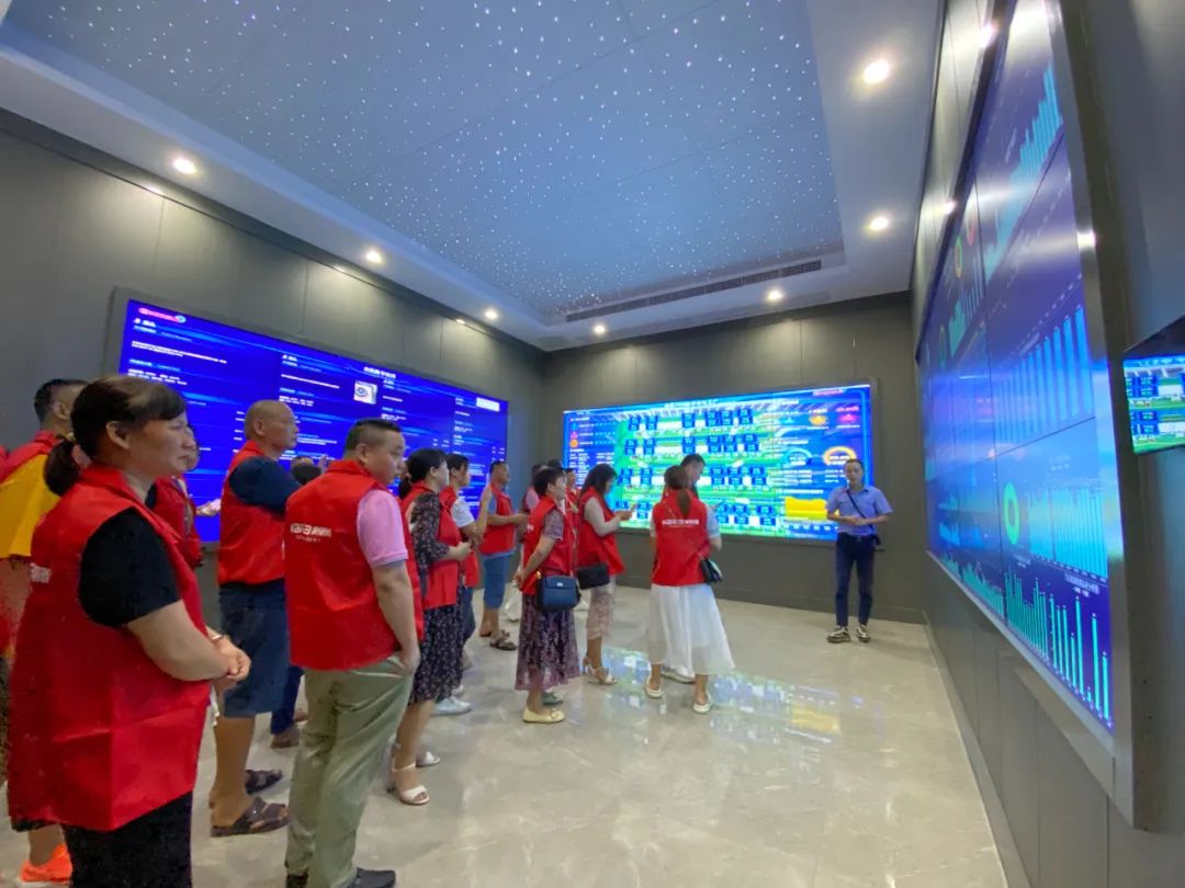 同心逐梦志在巅峰的英文演讲,同心筑梦志在顶峰企业新年祝福