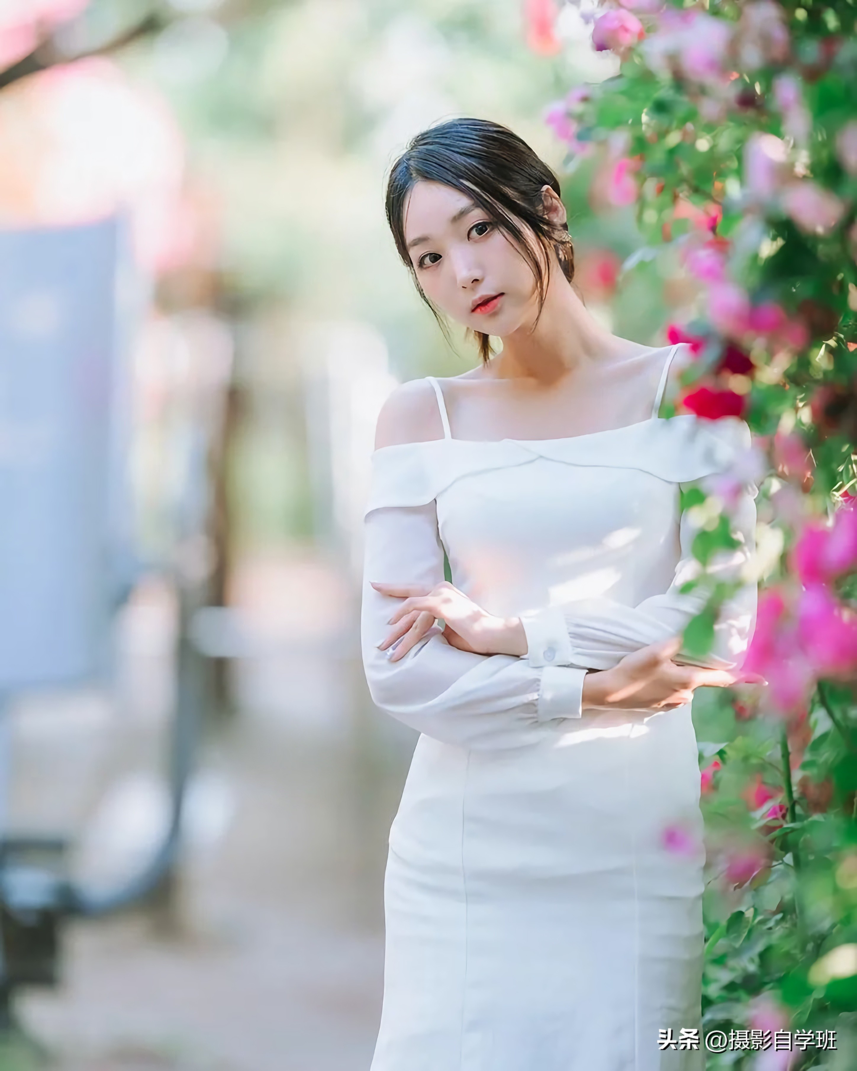 咋拍出大长腿，咋让照片看起来干净，摄影姿势怎么摆