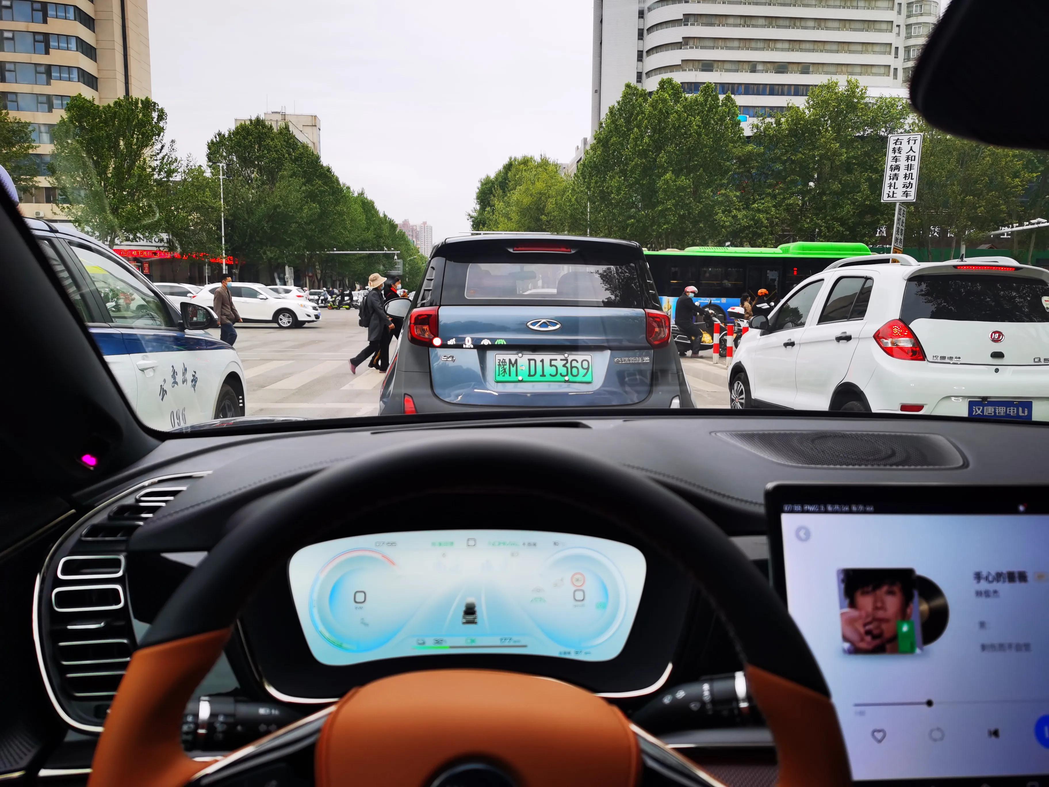 30万比亚迪汉是最快的吗,比亚迪汉30万这个车值吗