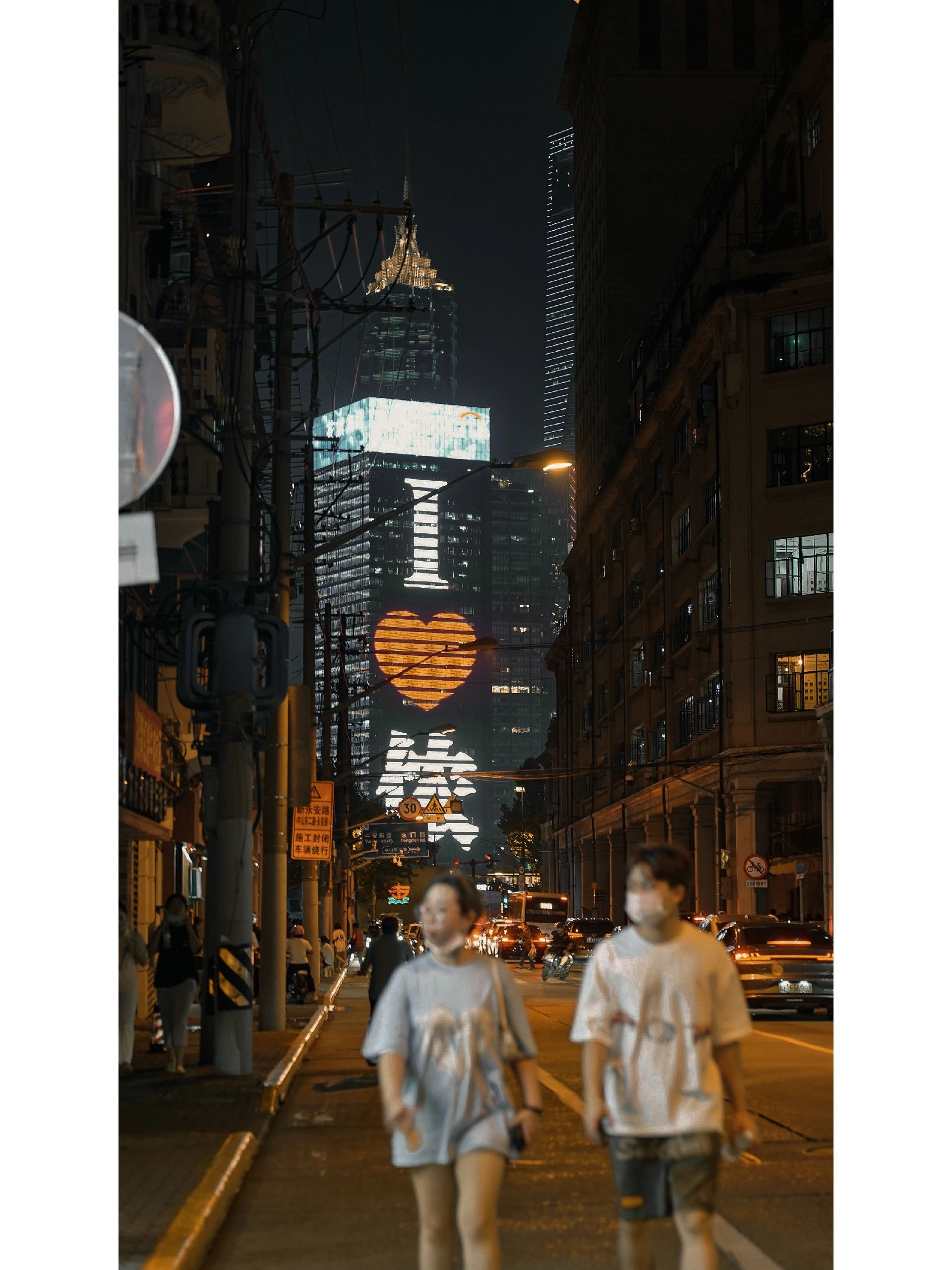 一天逛完最经典的上海，从梧桐区到外滩||