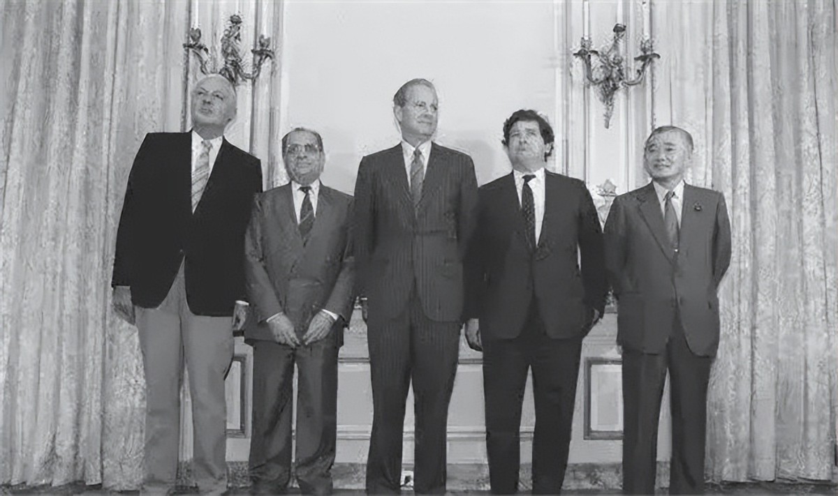 广场协议与日本衰退的关系是什么,日本广场协议的本质