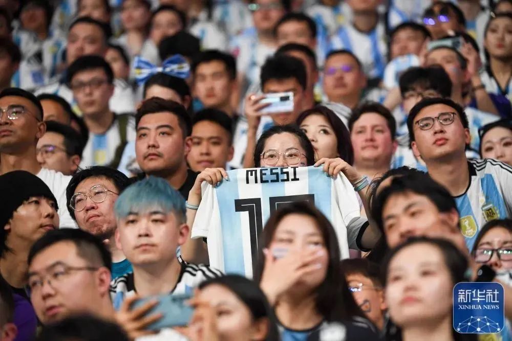 梅西的私人飞机豪华吗,梅西的私人飞机在比利时的报道