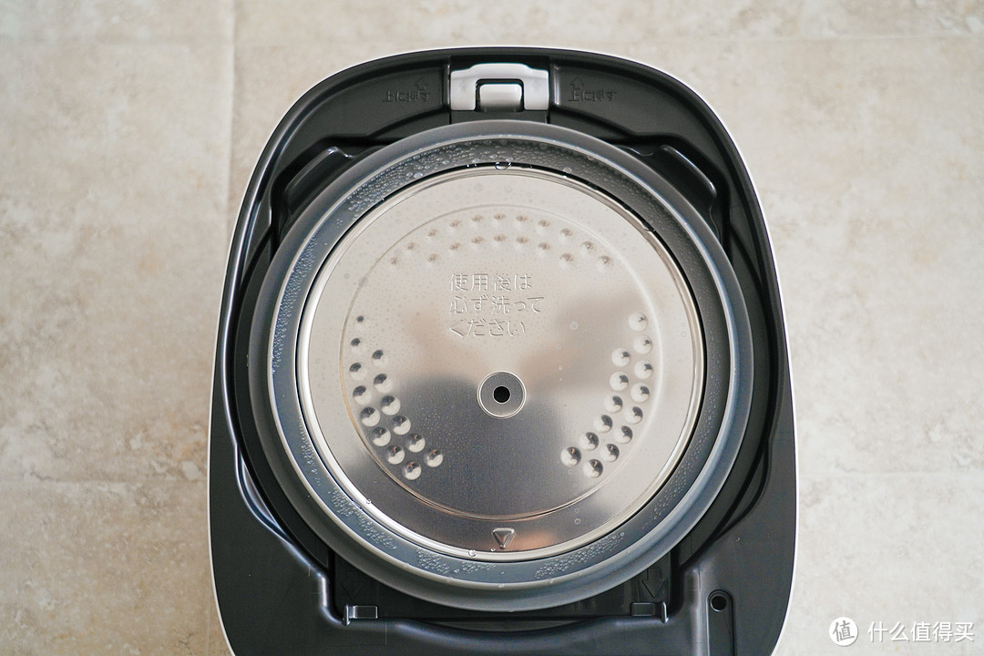 日本东芝电饭煲RC-18LTC评测,东芝rc-10hpc电饭煲评测