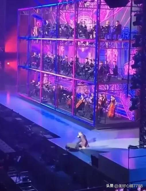 张学友为什么能开10场演唱会,张学友在演唱会上晕倒