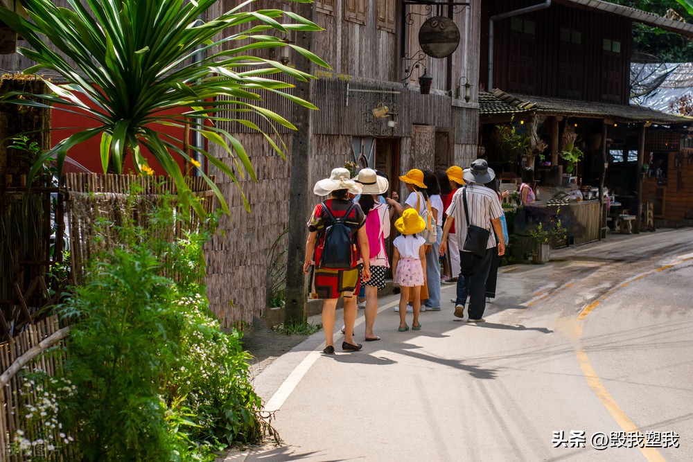 去荷兰旅游把护照丢了怎么回英国,在泰国身份证和护照丢了怎么办