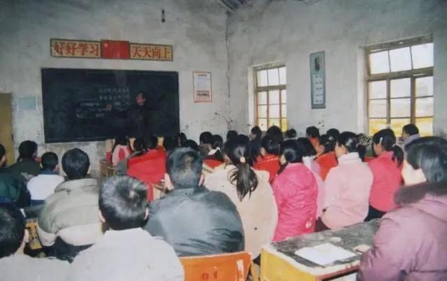 鎴戝鍦板嚭宸亣鍒板垵鎭嬪コ鏈嬪弸,鎴戝鍦板嚭宸伓閬囧垵鎭嬪コ鏈嬪弸