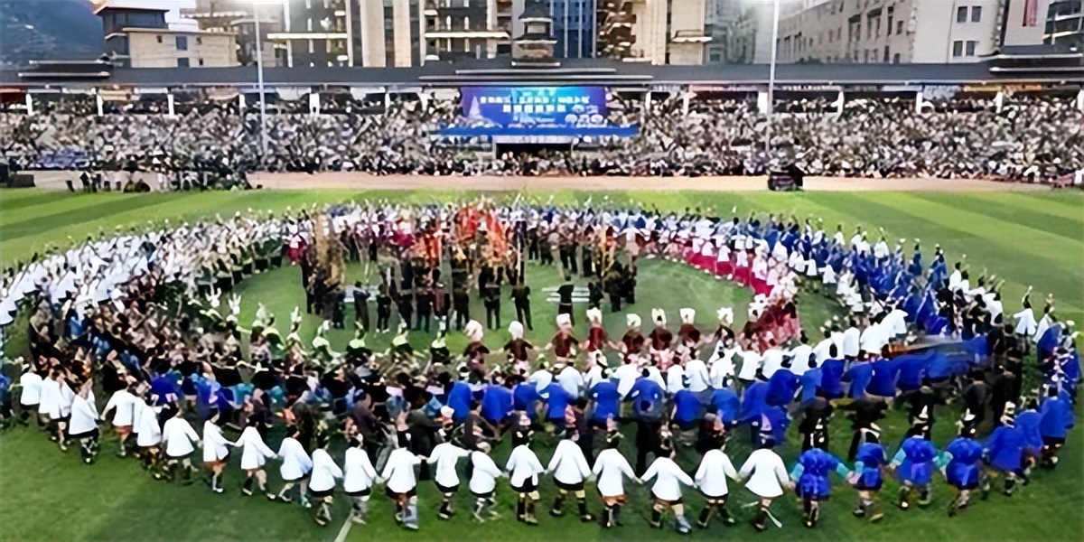 贵州村超联赛双方打架,贵州村超开启中国足球盛世模式