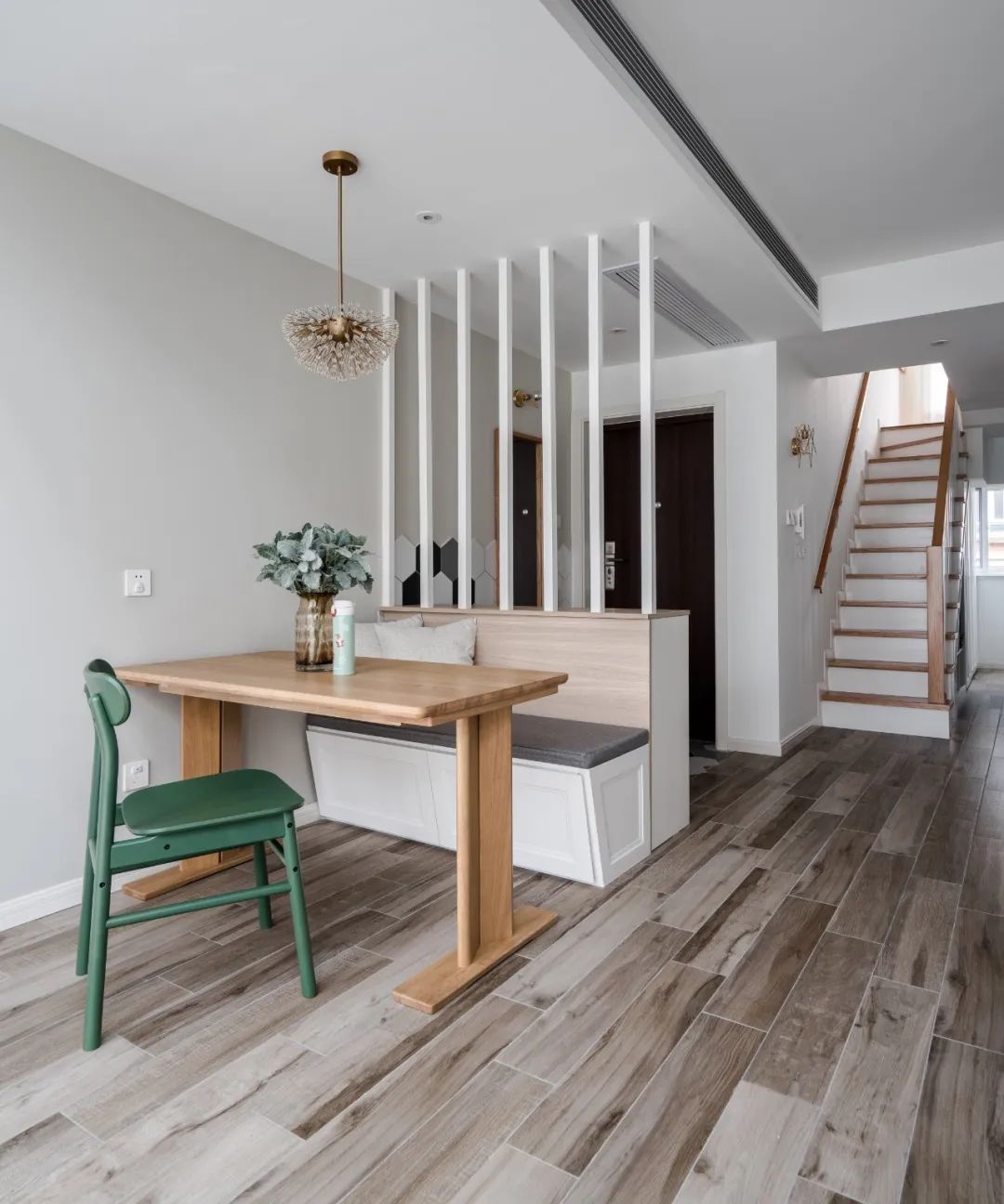 我把酒吧的卡座搬回家，老婆拍手叫好，邻居都说羡慕！