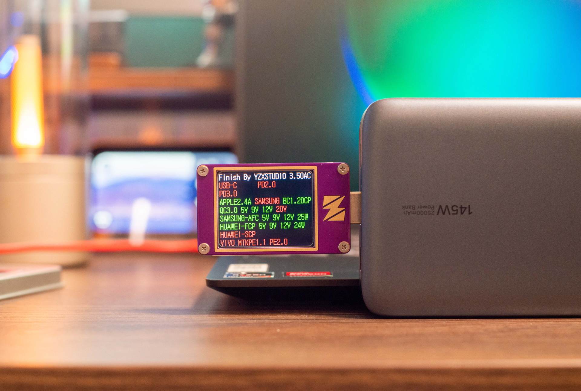 绿联145w充电宝如何开启快充,绿联充电宝双向快充