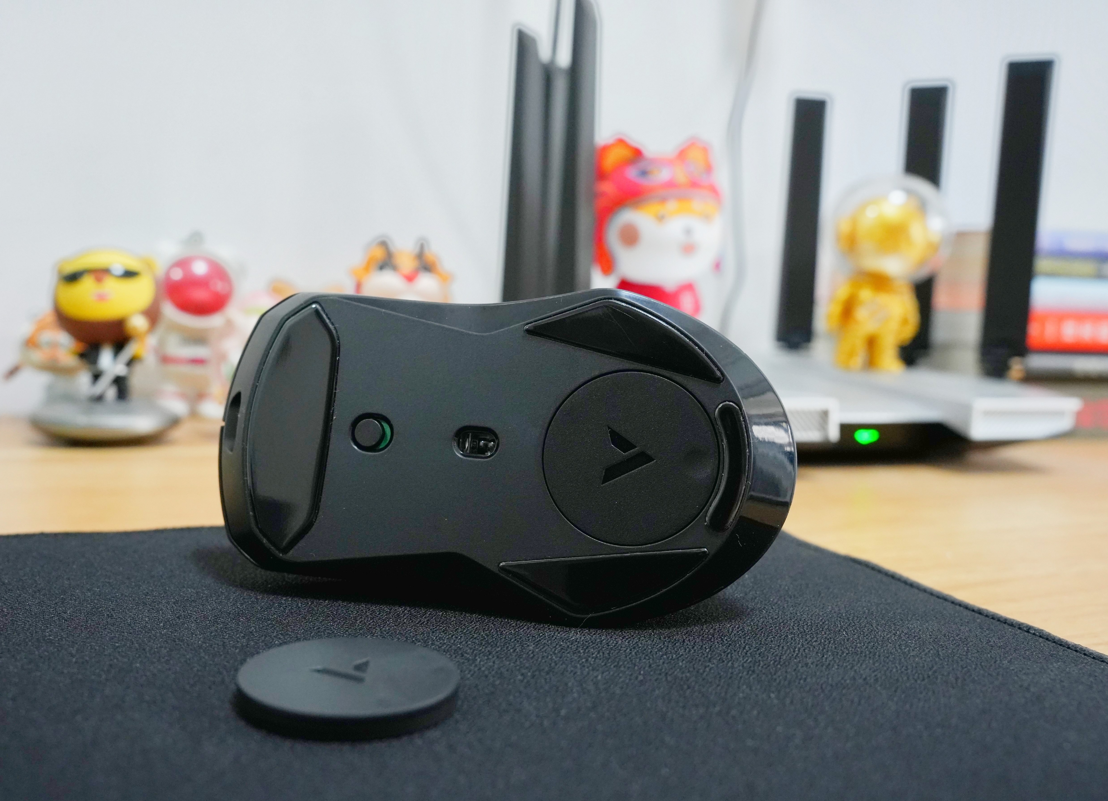 雷柏无线鼠标vt9pro4k,雷柏VT9轻量