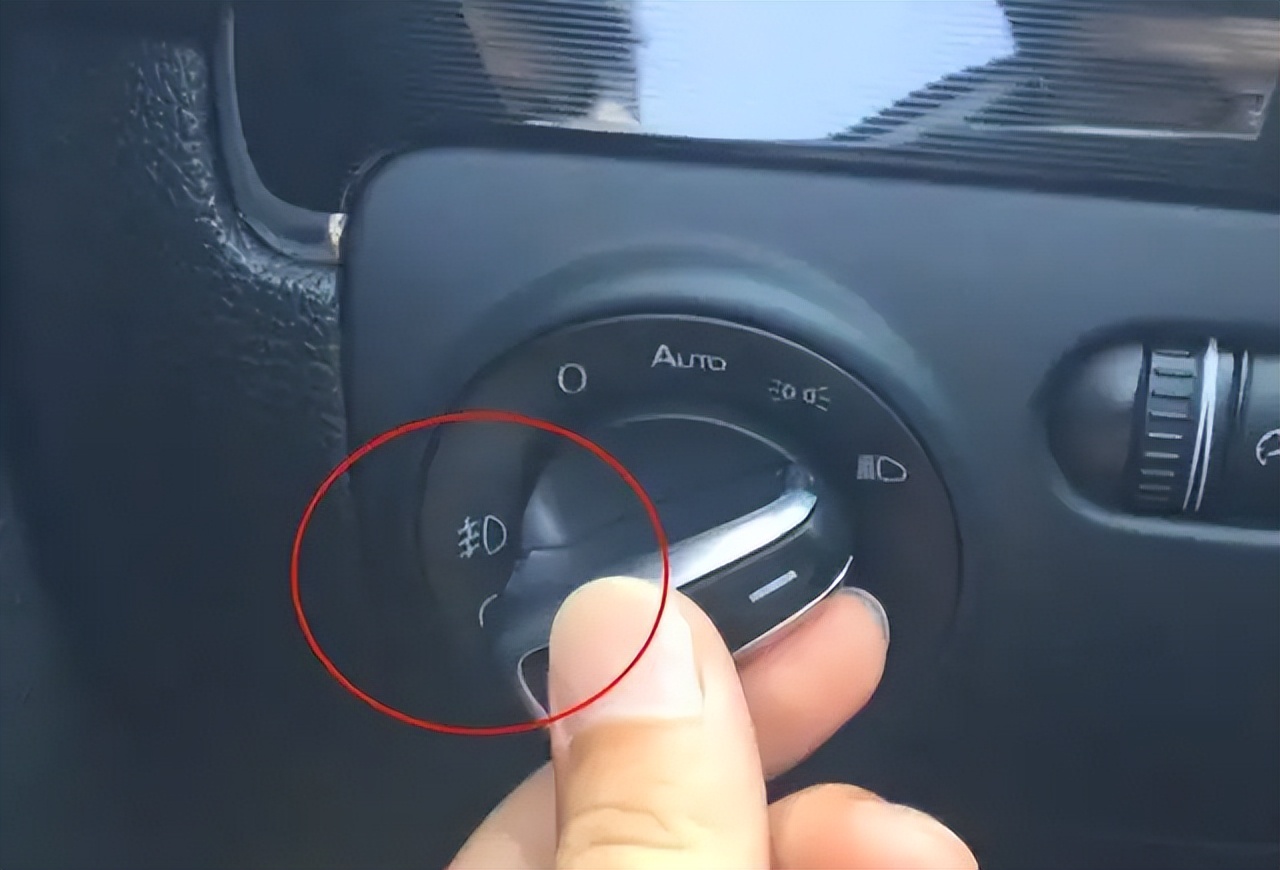 驾考新规科目三最全12种灯光模拟,科目三灯光雪铁龙模拟灯光新规