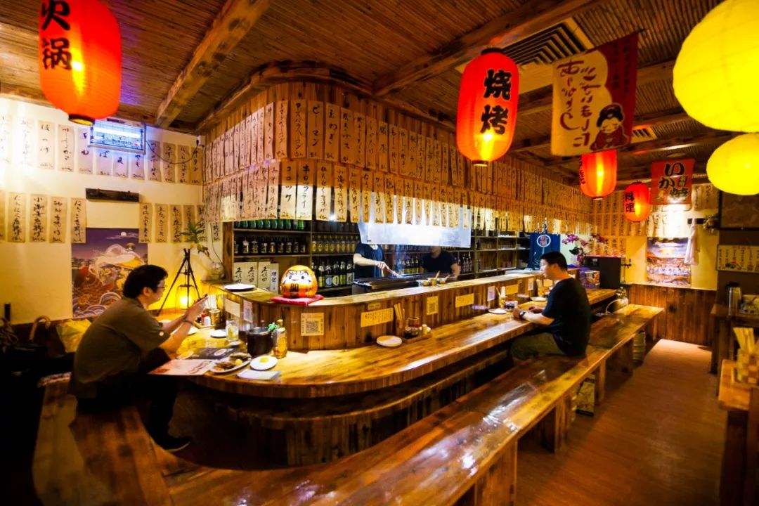 日本的居酒屋都喝什么酒,日本的居酒屋食物特别少