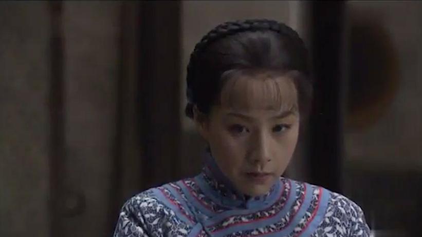 揭露旧社会女性悲惨的电影，妻子为替丈夫还债，80块钱租给老地主