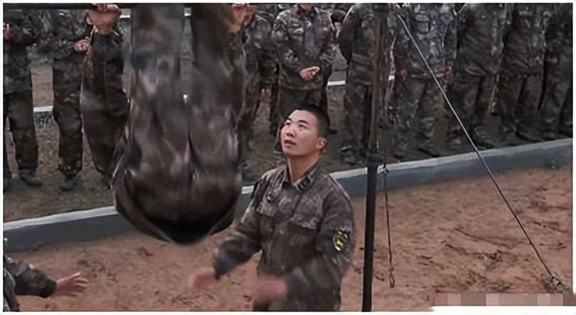 王宝强靠装疯卖傻成影帝甄子丹,傻根王宝强