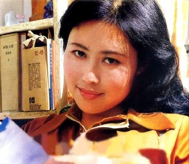 孙天相斯琴高娃的儿女近况,斯琴高娃与孙天相的婚姻状况