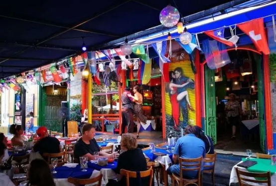 美国网友去看大熊猫丫丫,美国人来中国北京参观熊猫