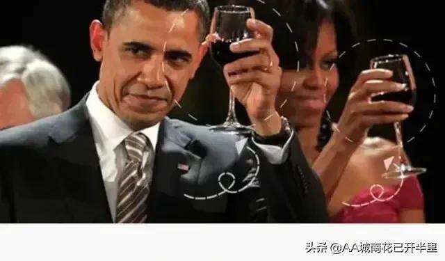 女王拿红酒杯对比名媛,女王喝红酒