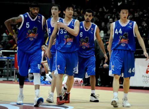 江苏篮球为何输给广东一蹶不振,浅谈篮球发展现状