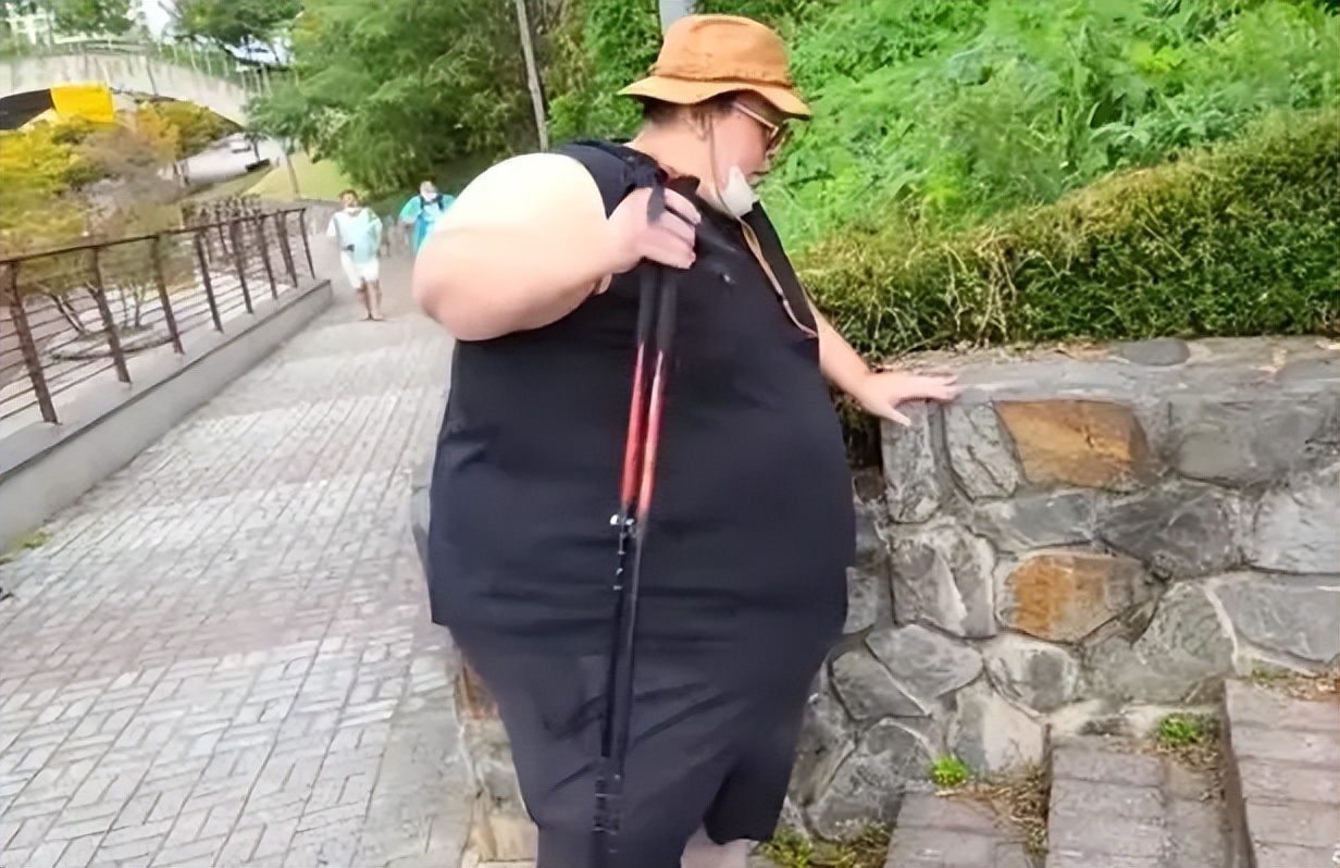 看上去很瘦体重却很重的明星,发福最明显的5位明星