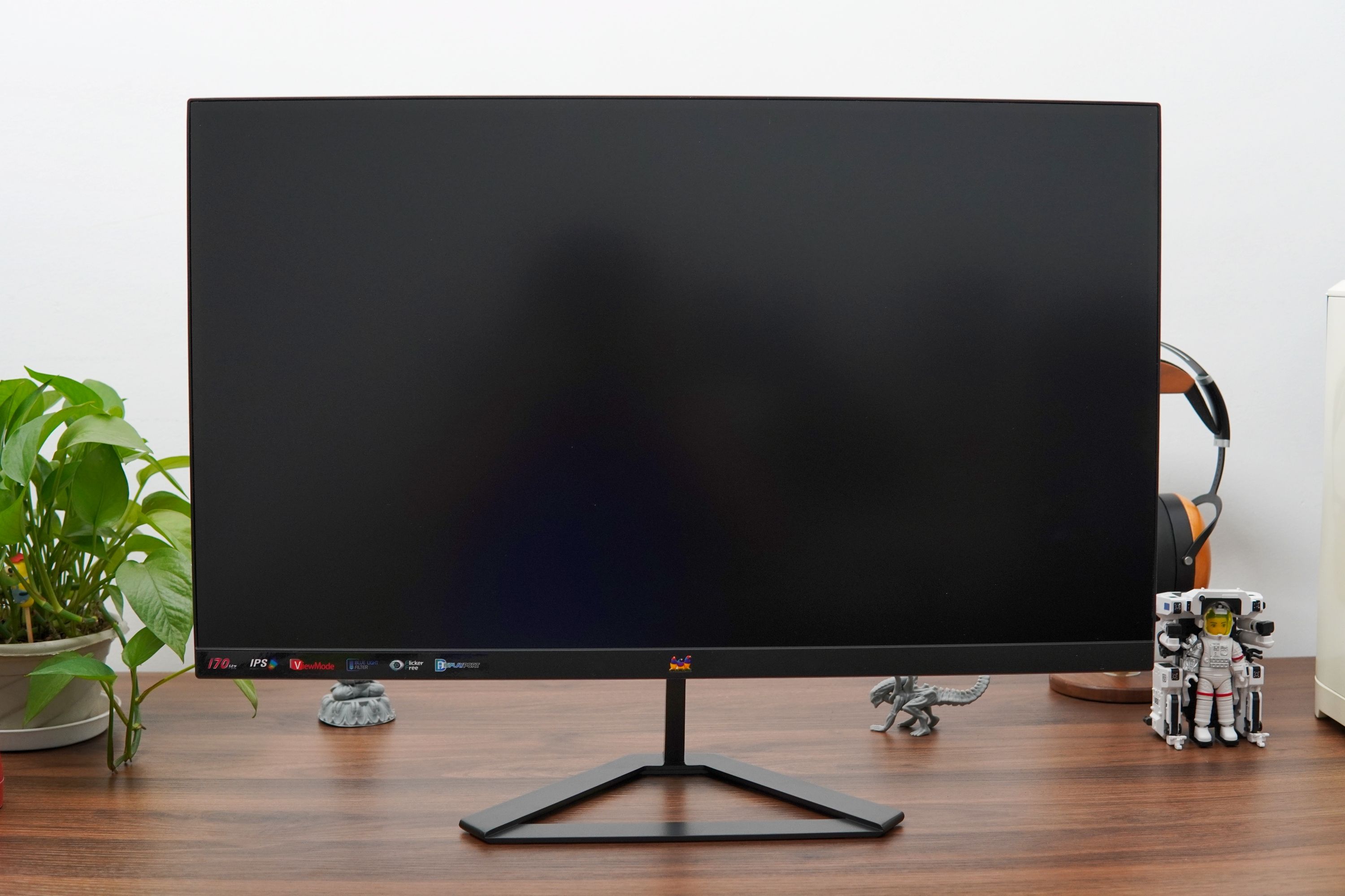 优派vx27814kpro和27584k的区别,hkch27t22s和优派vx2758哪个好