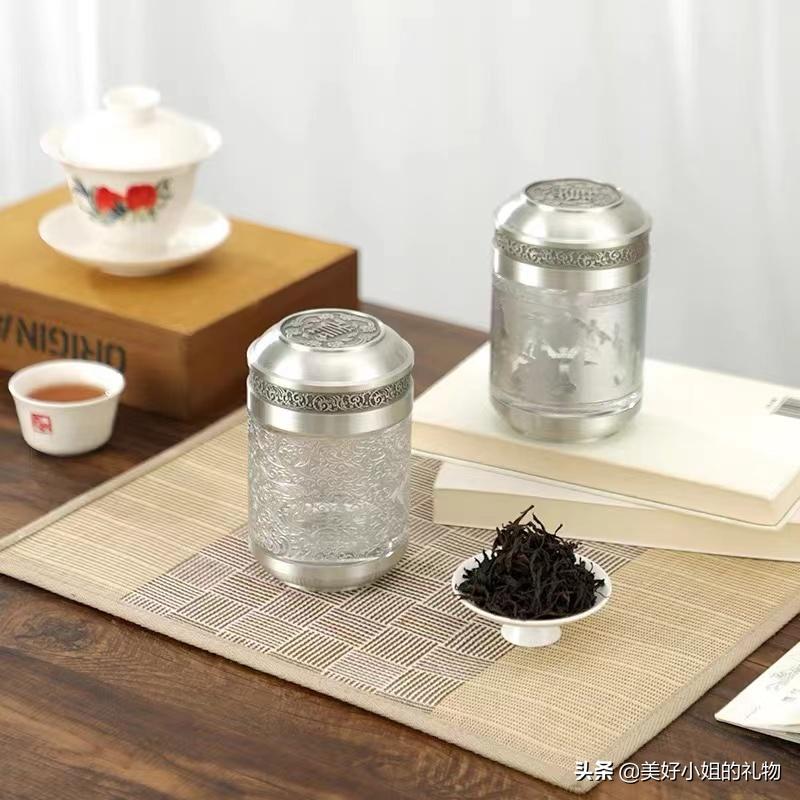 父亲节送什么礼物最好学生版,父亲节别再问你爸妈要啥礼物了