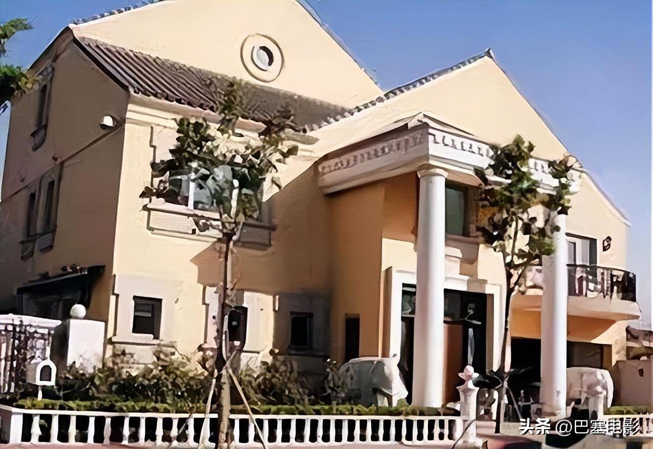 王菲谢霆锋旧照曝光甜蜜,谢霆锋王菲早期恩爱场面