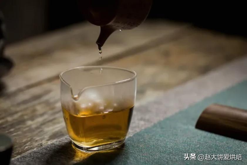 为何如今在网上买茶的人这么多？靠谱吗？“3个原因”告诉你真相