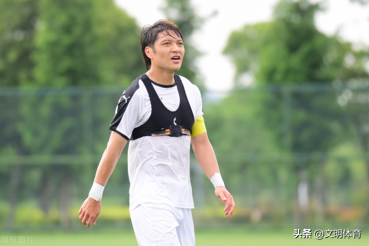 白岳峰登场,中超白岳峰完整版