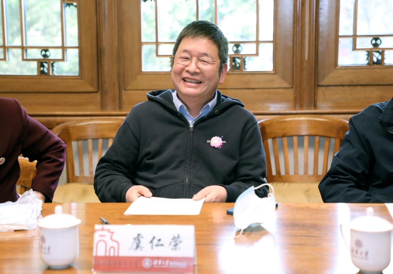 中国芯片首富是谁,55岁国内芯片首富