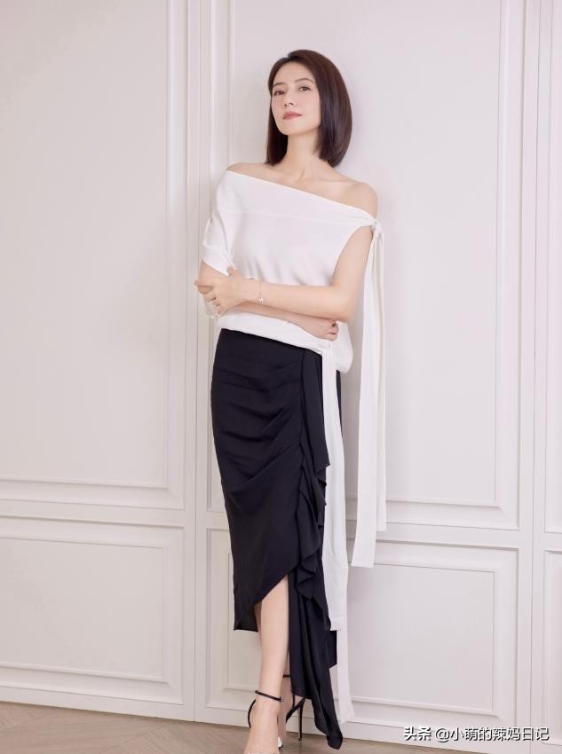 适合头发多的减龄烫发,今年最适合的短头发烫发