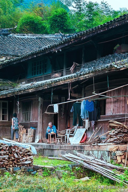 白虎穿堂家败人亡意味什么,俗话白虎穿堂家败人亡是什么意思