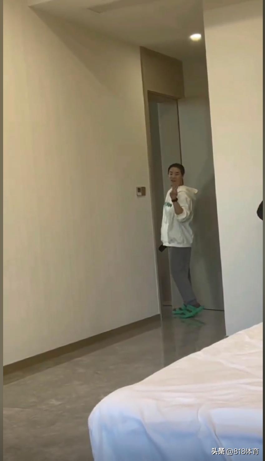 宠妻!巨富老公问王楠生日要啥惊喜,楠姐:啥都不缺,让我暴打你一顿