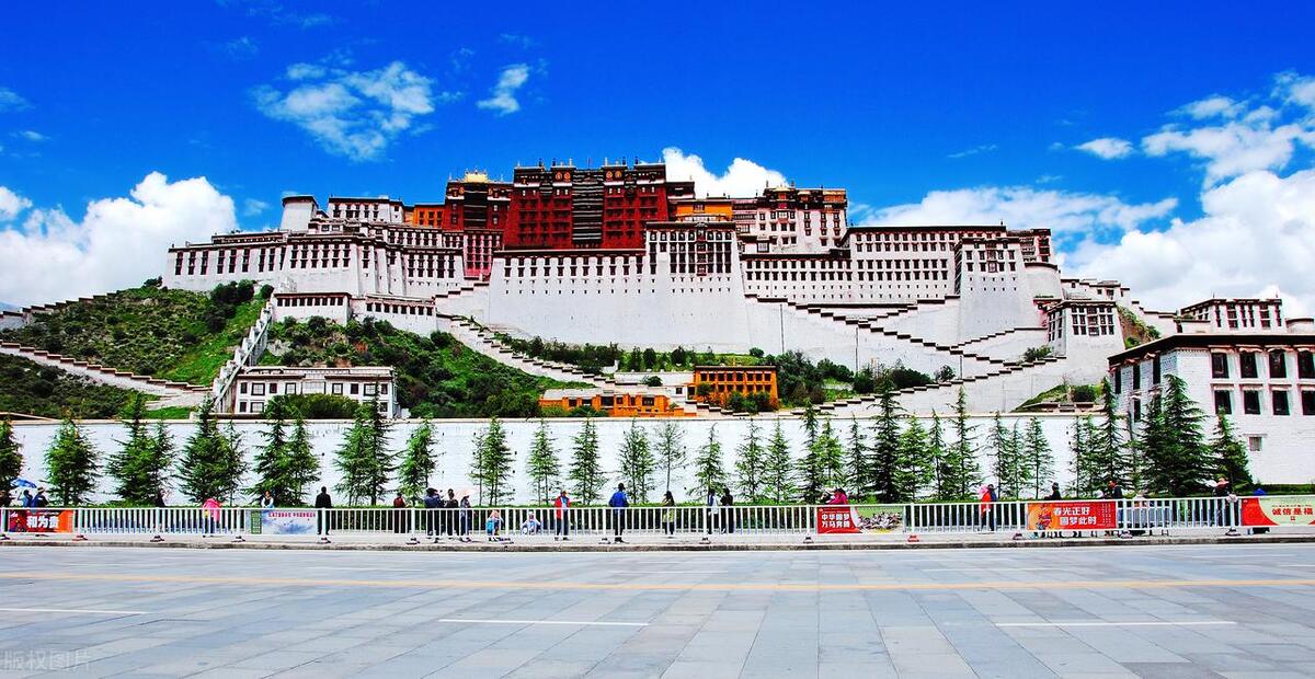 中国超震撼的十大旅游胜地,中国著名10大旅游胜地