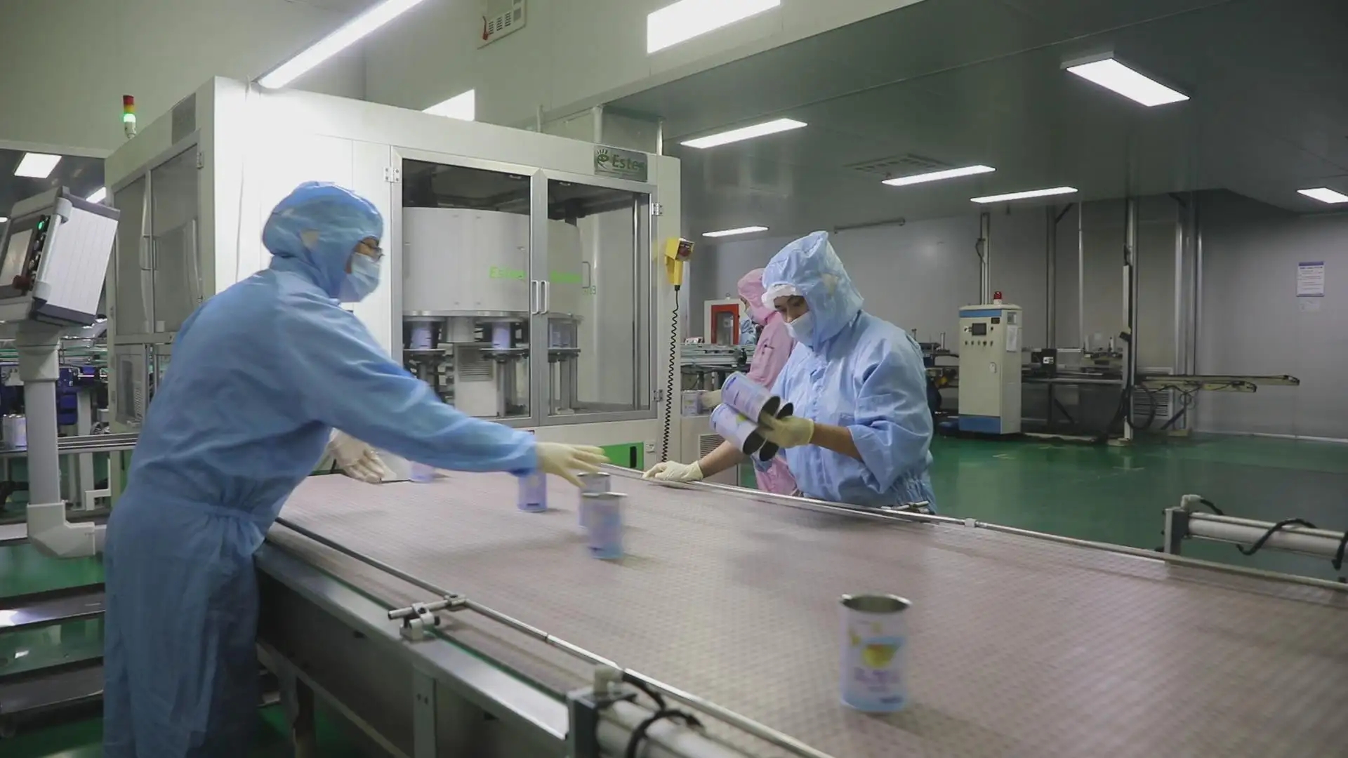 2008年三鹿毒奶粉事件，30万孩子受害，14年后他们现状如何？