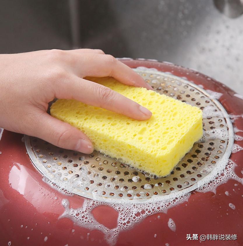 厨房有哪些危险因素怎样避免,厨房里5样危险物品