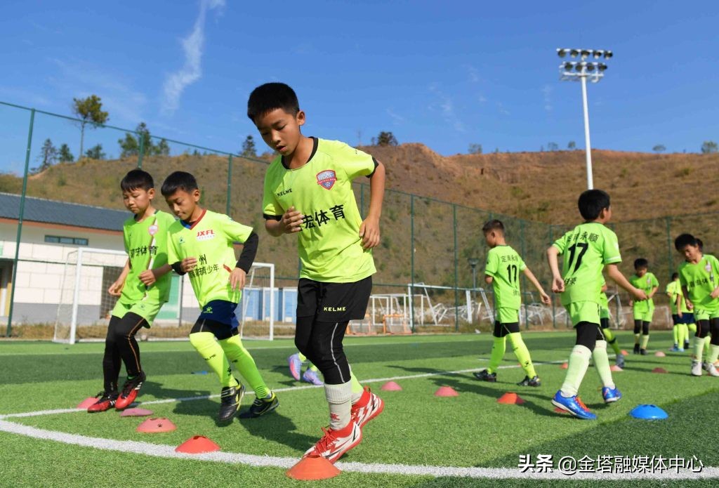 江西定南足球基地在哪,江西定南足球基地比赛