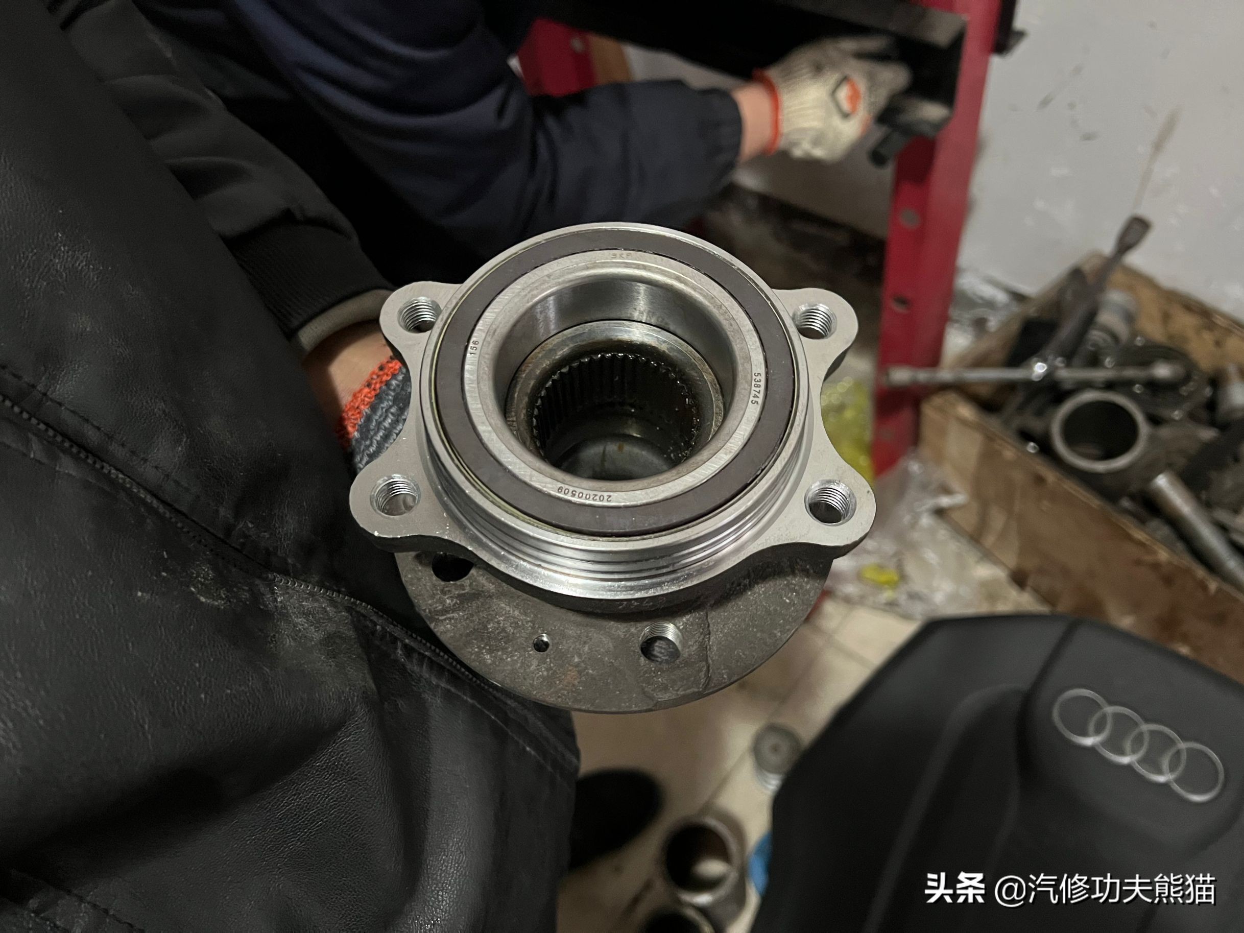 奥迪q5三代ea888烧机油是怎么回事,奥迪q5三代ea888不烧机油