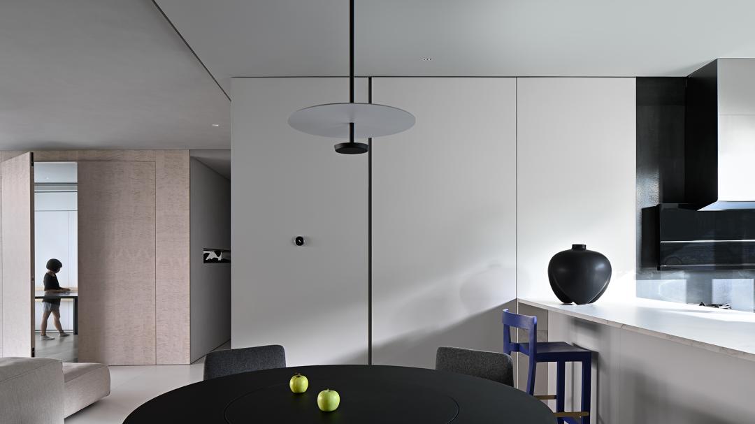 4个设计师设计办公台布局,设计师最佳农村房屋设计