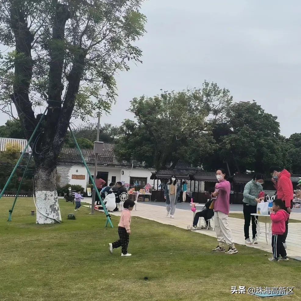 古色古香的明清风格的美食古街,古街古巷古村落风景到此一游