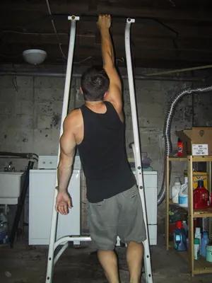 单臂引体向上女,单臂锁引体向上